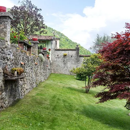 Casa Venanzio E Martino - بيت للعطل *
