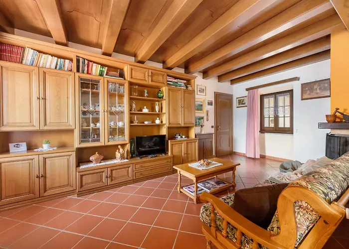 Prázdninový dům Casa Venanzio E Martino - *